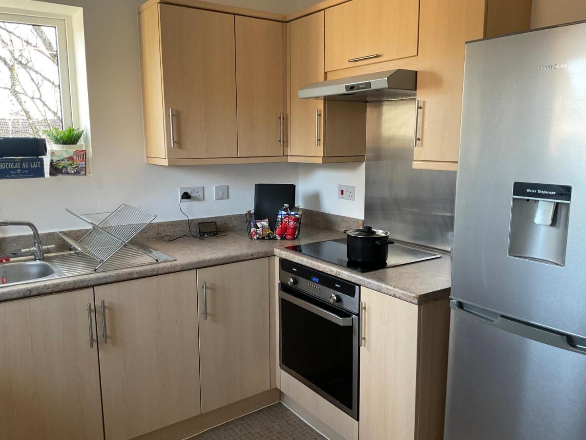 Simple 2-Bedroom 1.5 Bath Apartment In Thornhill Southampton Bagian luar foto
